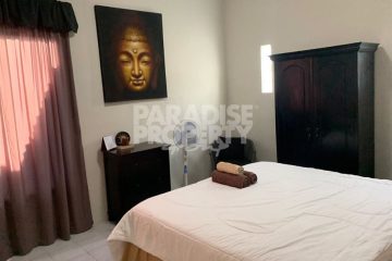Tranquil Oasis: Spacious 3-Bedroom Villa with Pool in North Kerobokan – Yearly Rental