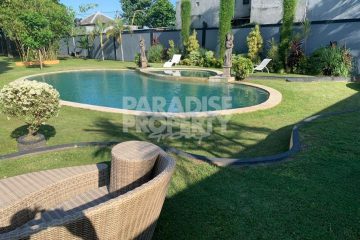 Tranquil Oasis: Spacious 3-Bedroom Villa with Pool in North Kerobokan – Yearly Rental