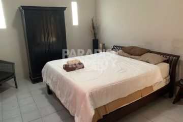 Tranquil Oasis: Spacious 3-Bedroom Villa with Pool in North Kerobokan – Yearly Rental