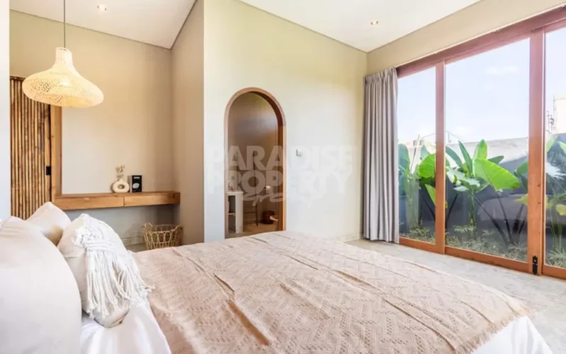 Leasehold 3-Bedroom Mediterranean-Style Villa for Sale in Seseh, Bali