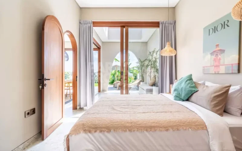 Leasehold 3-Bedroom Mediterranean-Style Villa for Sale in Seseh, Bali