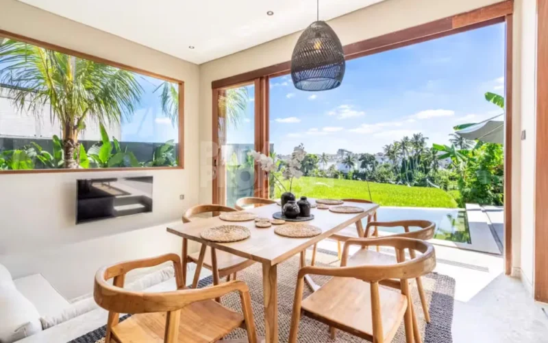 Leasehold 3-Bedroom Mediterranean-Style Villa for Sale in Seseh, Bali