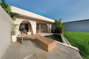 Leasehold 3-Bedroom Mediterranean-Style Villa for Sale in Seseh, Bali
