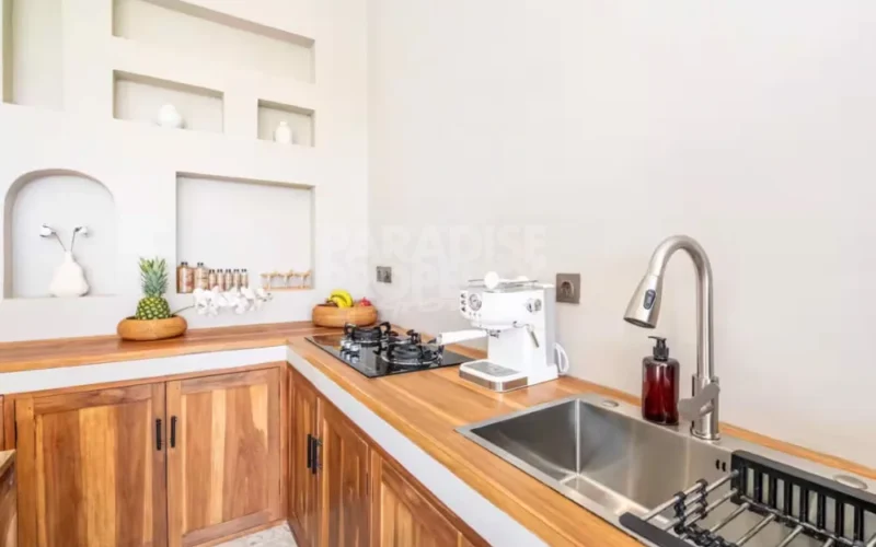 Leasehold 3-Bedroom Mediterranean-Style Villa for Sale in Seseh, Bali