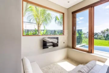 Leasehold 3-Bedroom Mediterranean-Style Villa for Sale in Seseh, Bali