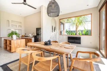 Leasehold 3-Bedroom Mediterranean-Style Villa for Sale in Seseh, Bali