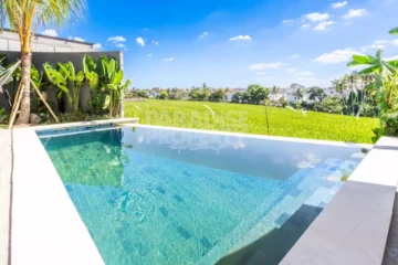 Leasehold 3-Bedroom Mediterranean-Style Villa for Sale in Seseh, Bali