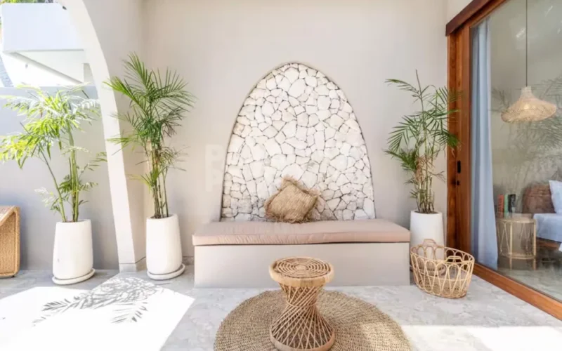 Leasehold 3-Bedroom Mediterranean-Style Villa for Sale in Seseh, Bali