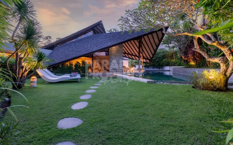 Unique 2 Bedroom Stylish Villa within an Exclusive Resort