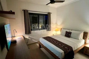 Modern 3-Bedroom Villa with Private Jacuzzi Pool in Seminyak Area – Leasehold