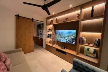 Modern 3-Bedroom Villa with Private Jacuzzi Pool in Seminyak Area – Leasehold