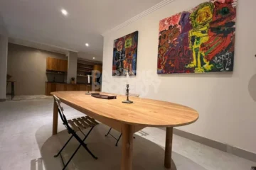 Modern 3-Bedroom Villa with Private Jacuzzi Pool in Seminyak Area – Leasehold