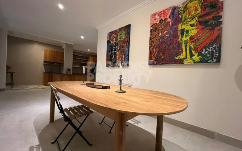 Modern 3-Bedroom Villa with Private Jacuzzi Pool in Seminyak Area – Leasehold