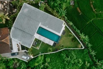 Leasehold 4-Bedroom Luxury Villa for Sale in Seseh