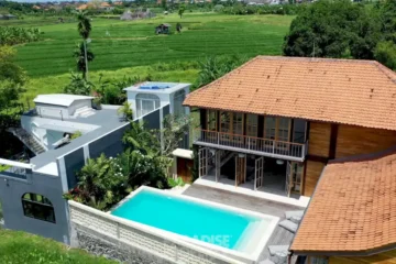 Wooden Villa for Rent | Berawa, Canggu | Dec 15, 2026 to Jan 15, 2027