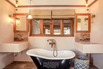 Wooden Villa for Rent | Berawa, Canggu | Dec 15, 2026 to Jan 15, 2027